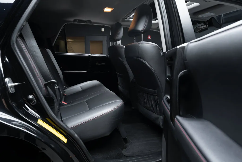 Toyota 4Runner photo 37