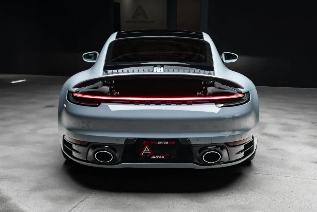 Porsche 911 photo 17