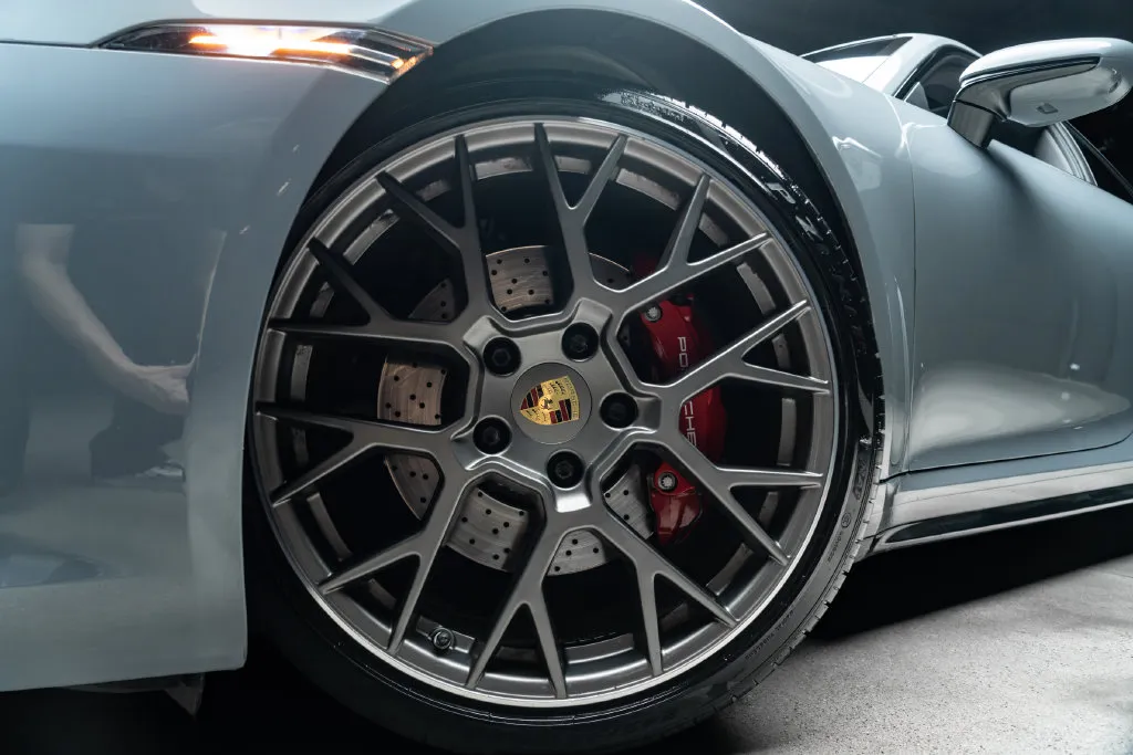 Porsche 911 photo 3