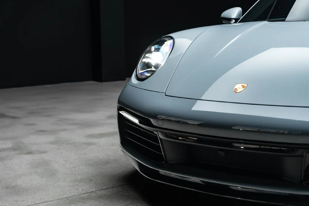 Porsche 911 photo 6