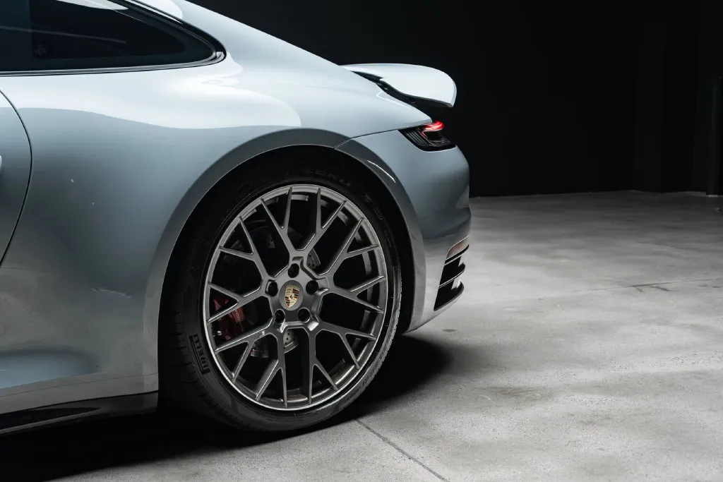 Porsche 911 photo 21