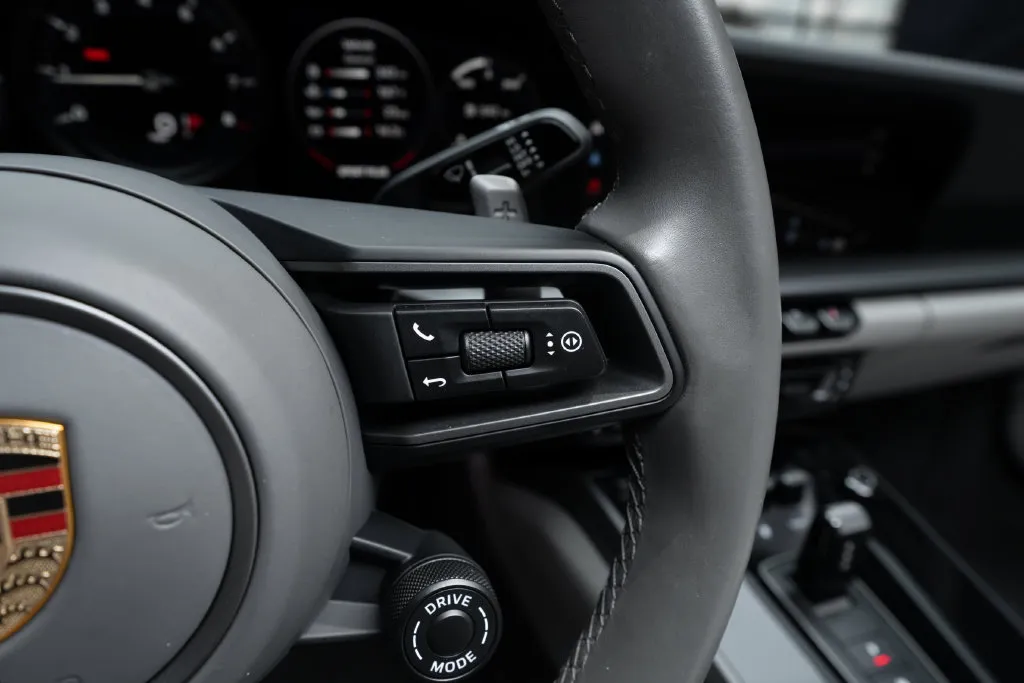 Porsche 911 photo 29
