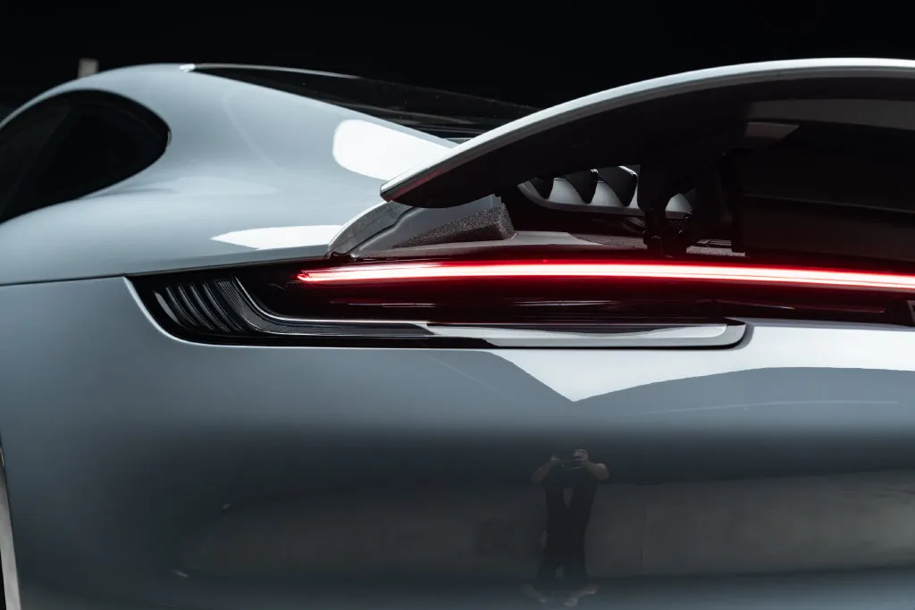 Porsche 911 photo 19