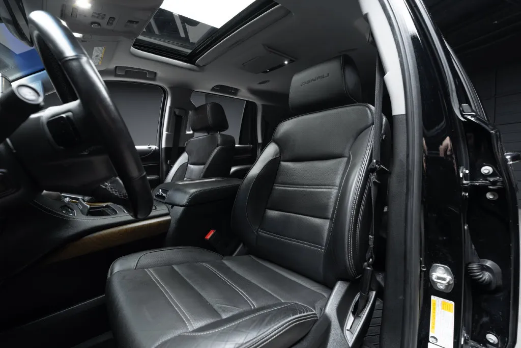 GMC Yukon photo 20