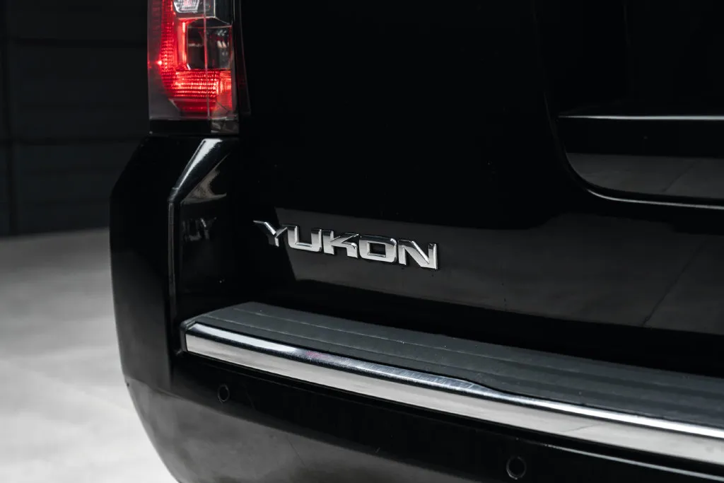 GMC Yukon photo 13