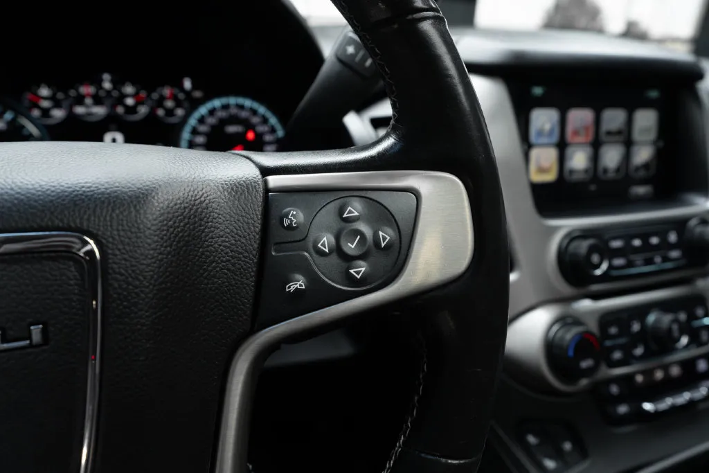 GMC Yukon photo 23