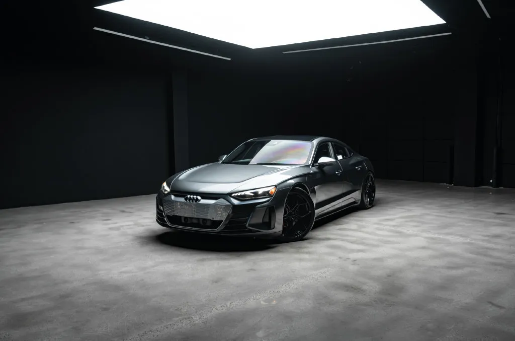 Audi e-tron GT photo 49