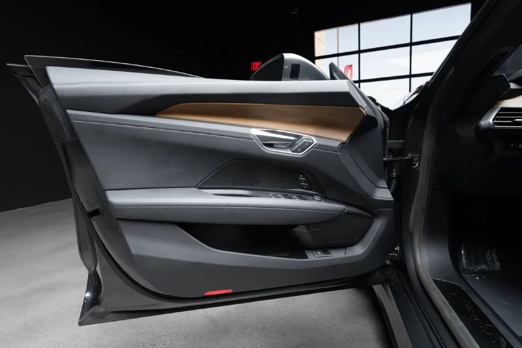 Audi e-tron GT photo 25