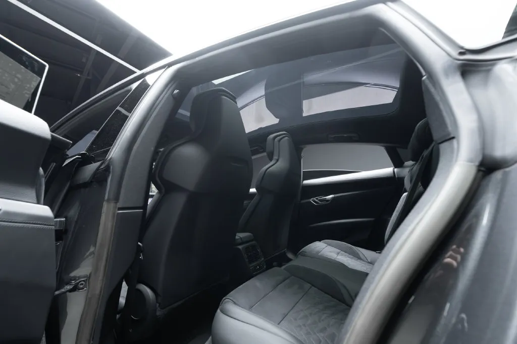 Audi e-tron GT photo 46