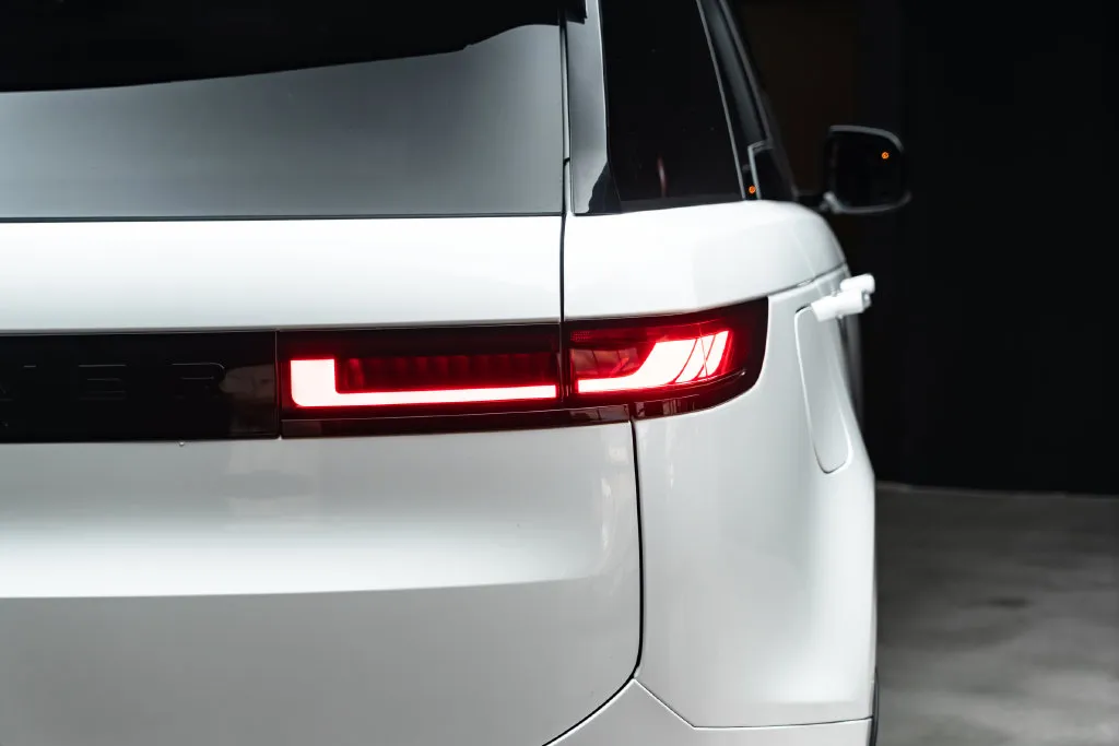 Land Rover Range Rover Sport photo 15