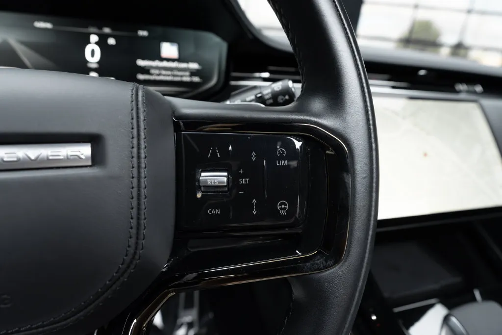 Land Rover Range Rover Sport photo 29