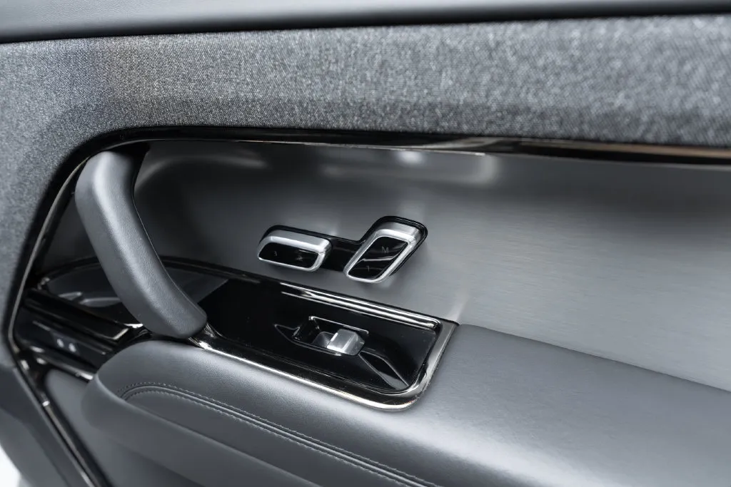 Land Rover Range Rover Sport photo 40