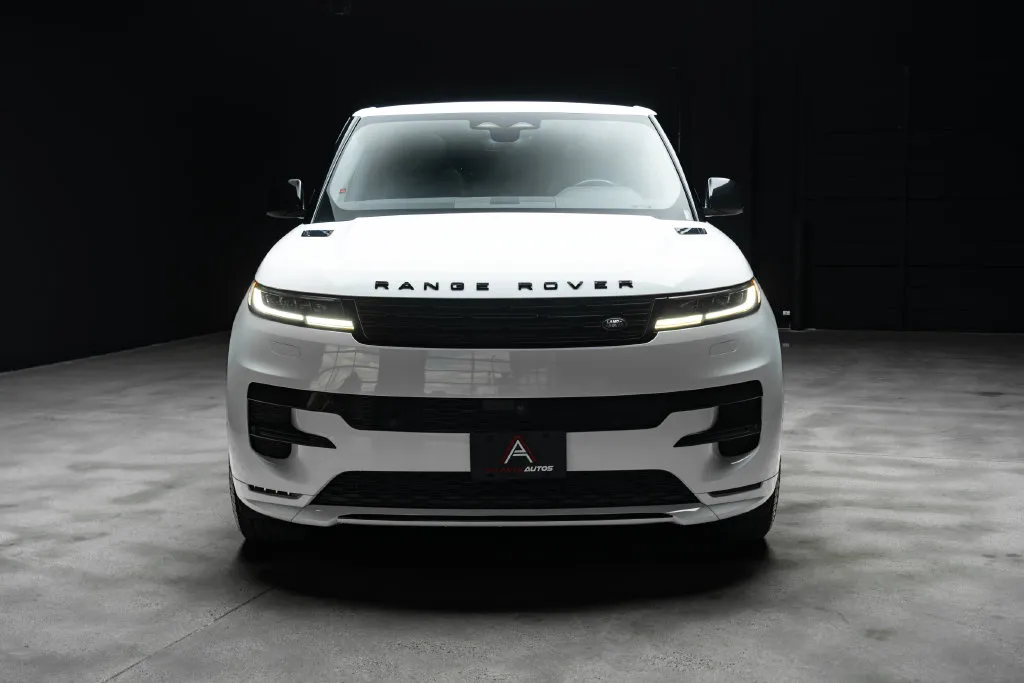 Land Rover Range Rover Sport photo 3