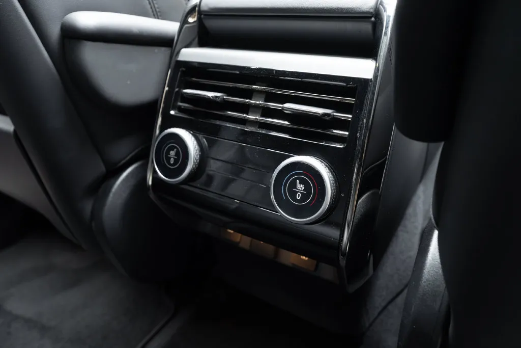 Land Rover Range Rover Sport photo 43