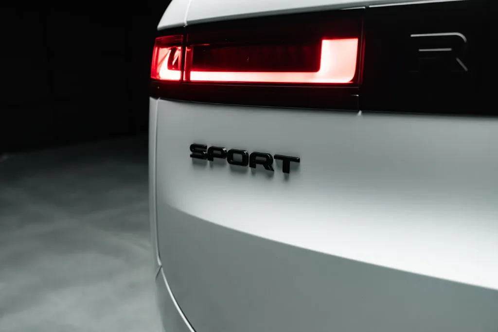 Land Rover Range Rover Sport photo 18