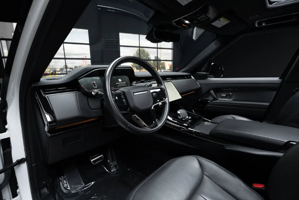 Land Rover Range Rover Sport photo 27