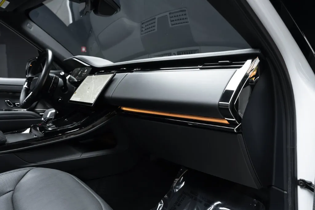 Land Rover Range Rover Sport photo 37