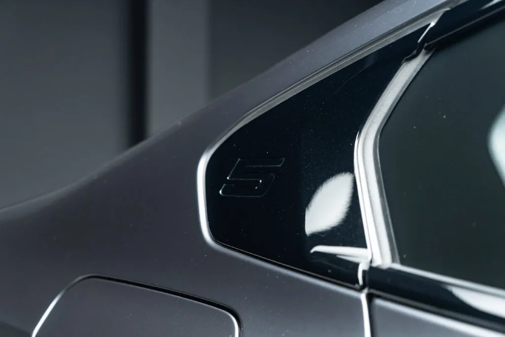 BMW i5 photo 15