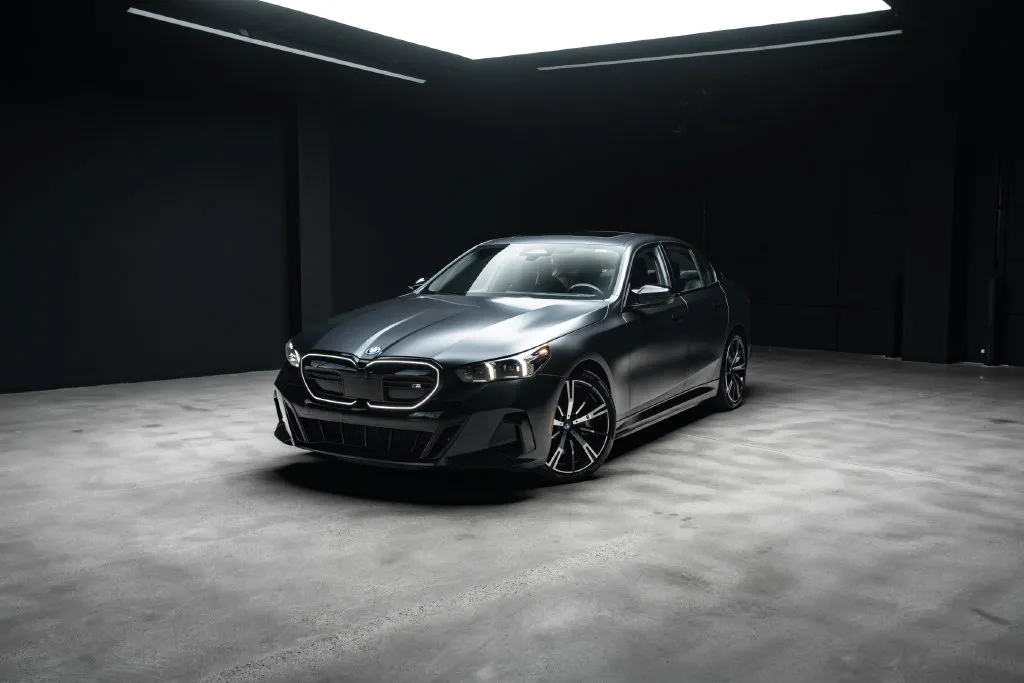 BMW i5 photo 50