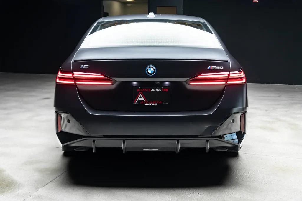 BMW i5 photo 19
