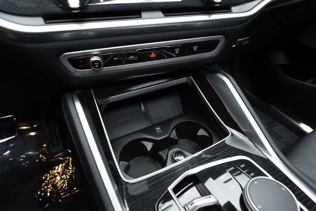 BMW X6 photo 36