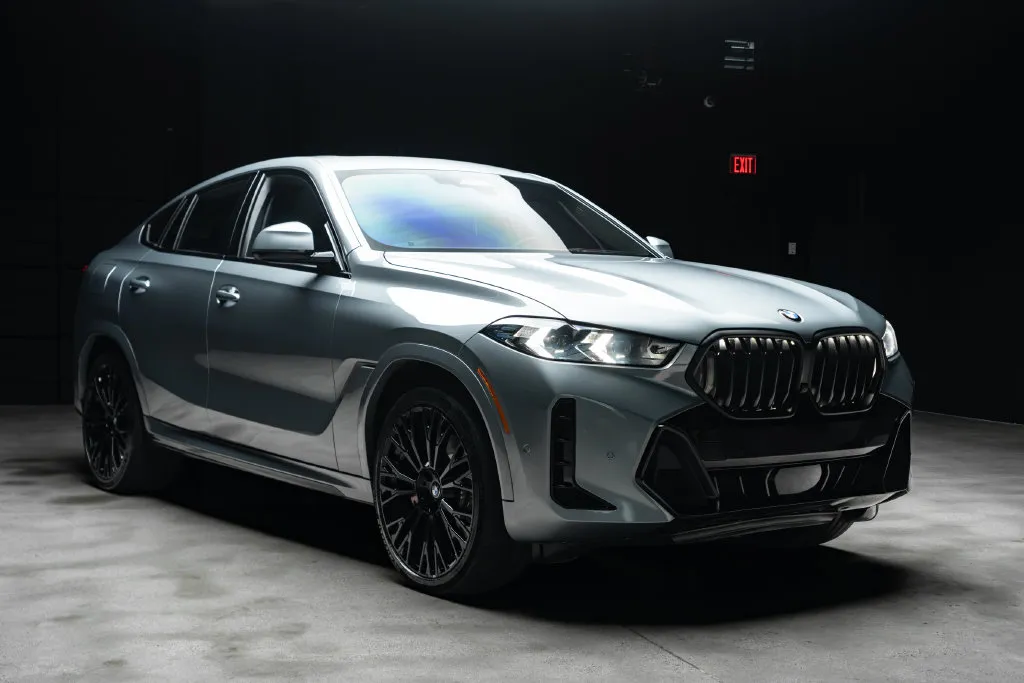 BMW X6 photo 8
