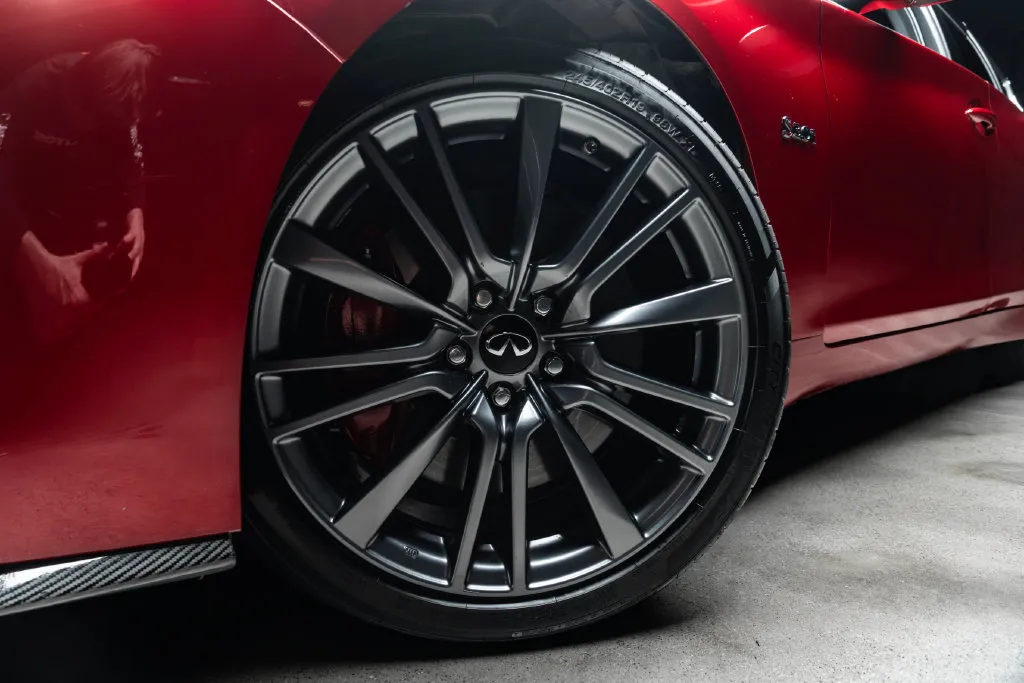 Infiniti Q50 photo 3