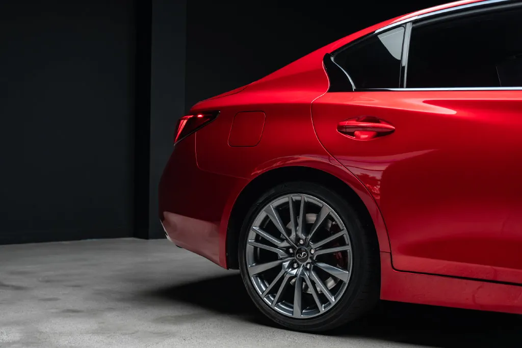 Infiniti Q50 photo 11