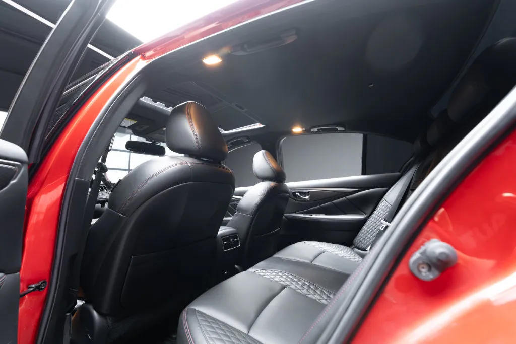 Infiniti Q50 photo 42