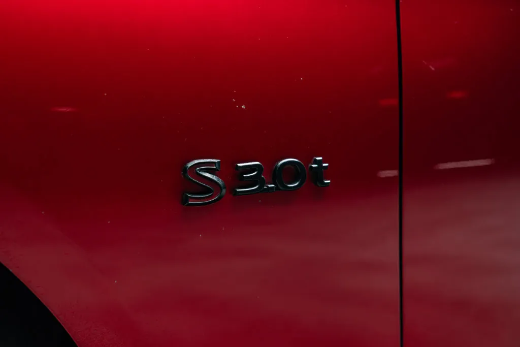 Infiniti Q50 photo 19