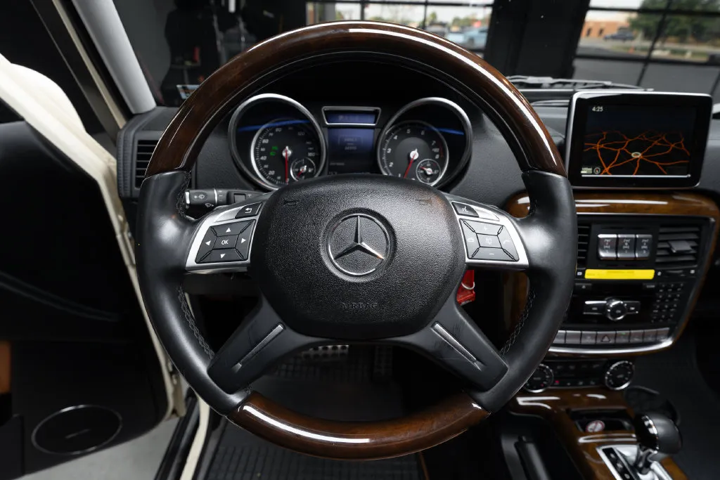 Mercedes-Benz G-Class photo 26