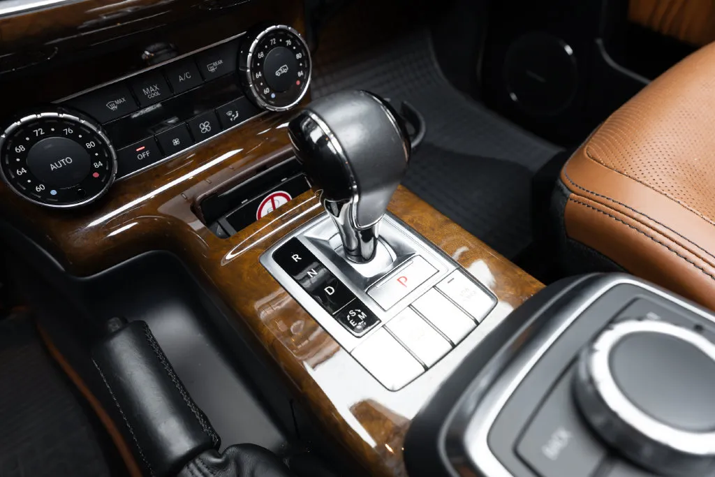 Mercedes-Benz G-Class photo 35