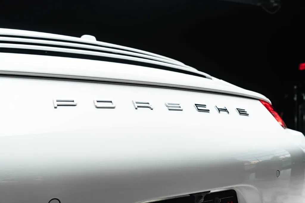 Porsche 911 photo 15