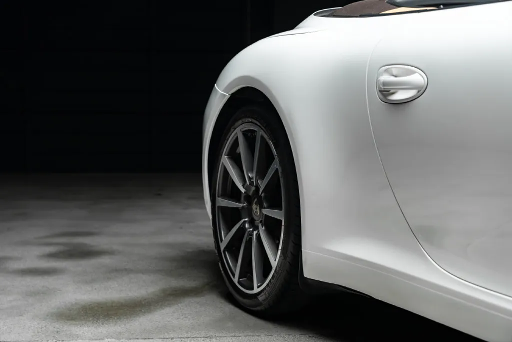 Porsche 911 photo 9