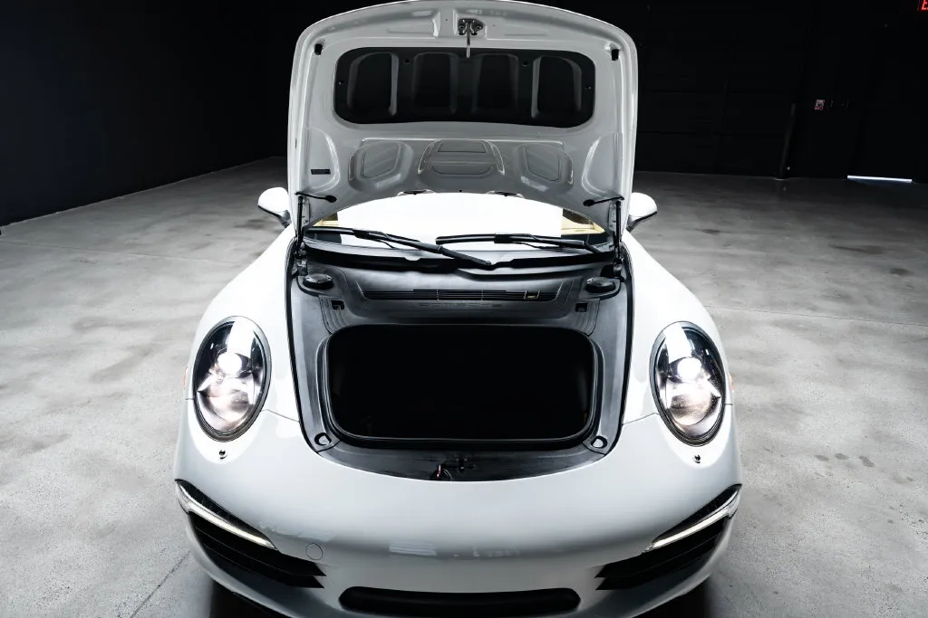 Porsche 911 photo 42