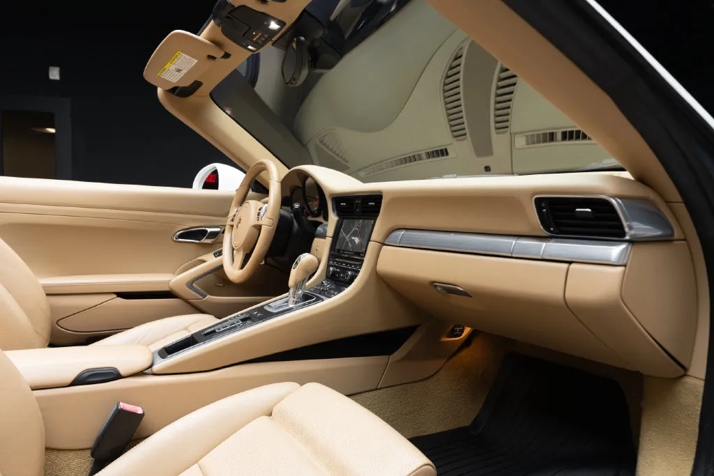Porsche 911 photo 36