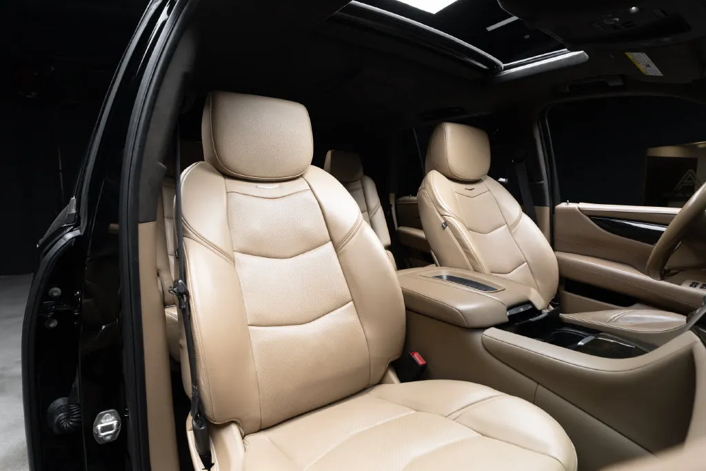 Cadillac Escalade photo 39
