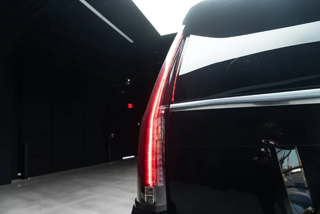 Cadillac Escalade photo 16