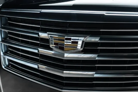More photos of 2020 Cadillac Escalade Platinum Edition at Atlanta Autos, GA