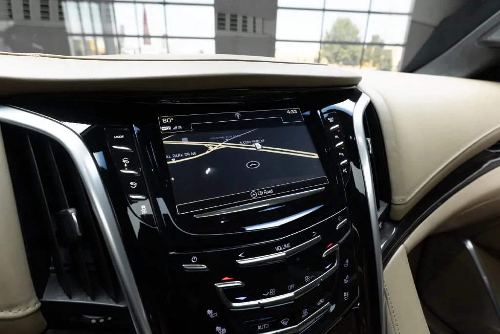 Cadillac Escalade photo 34