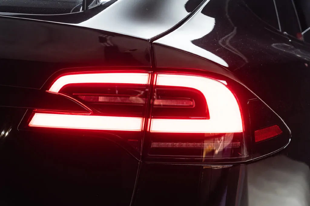 Tesla Model X photo 10