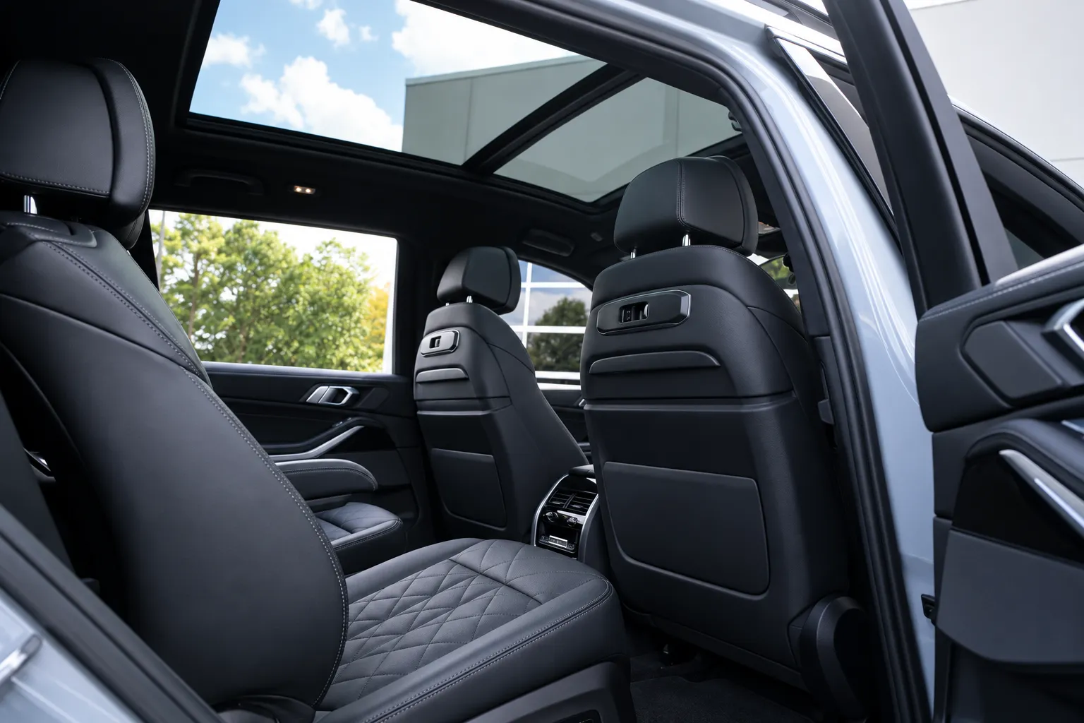 BMW X7 photo 27