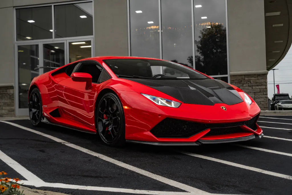 Lamborghini Huracan photo 4
