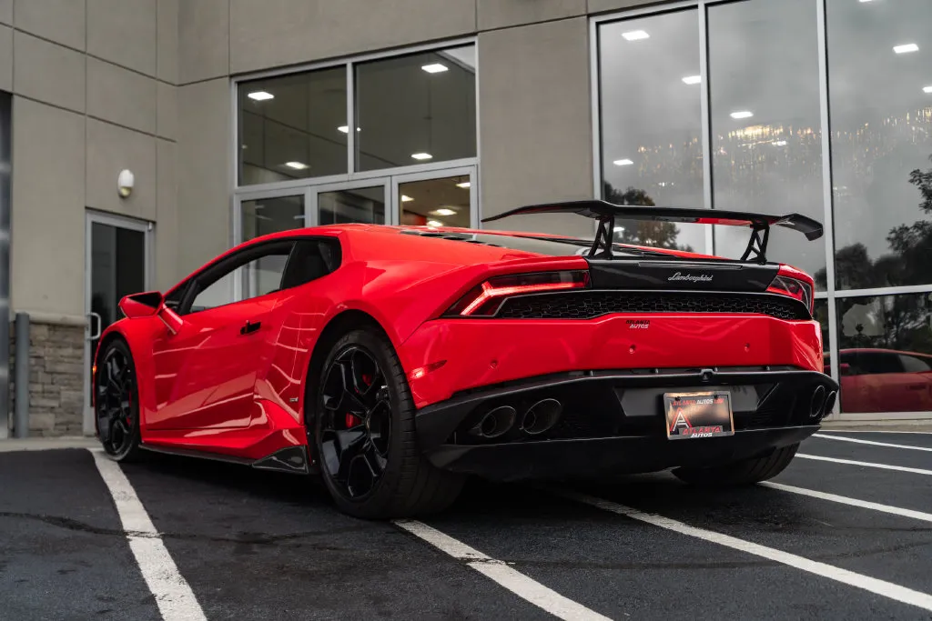 Lamborghini Huracan photo 18