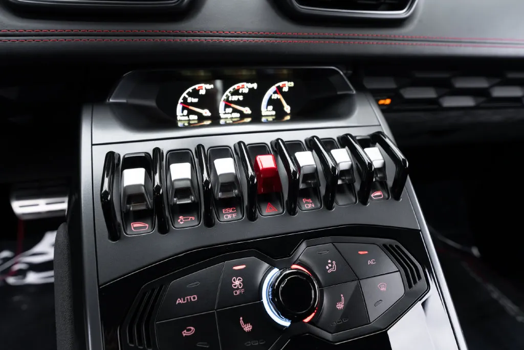 Lamborghini Huracan photo 38