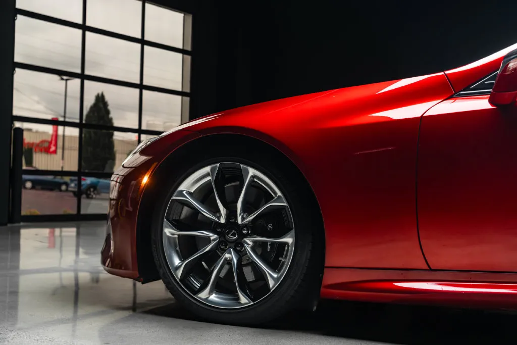 Lexus LC photo 19