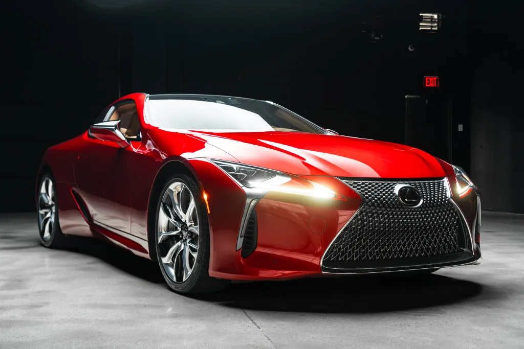 Lexus LC photo 8