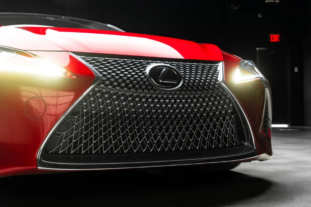 Lexus LC photo 6