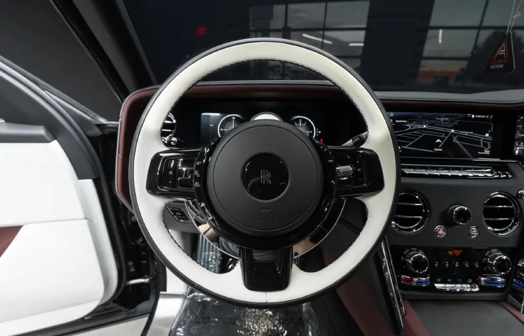 Rolls-Royce Cullinan photo 33