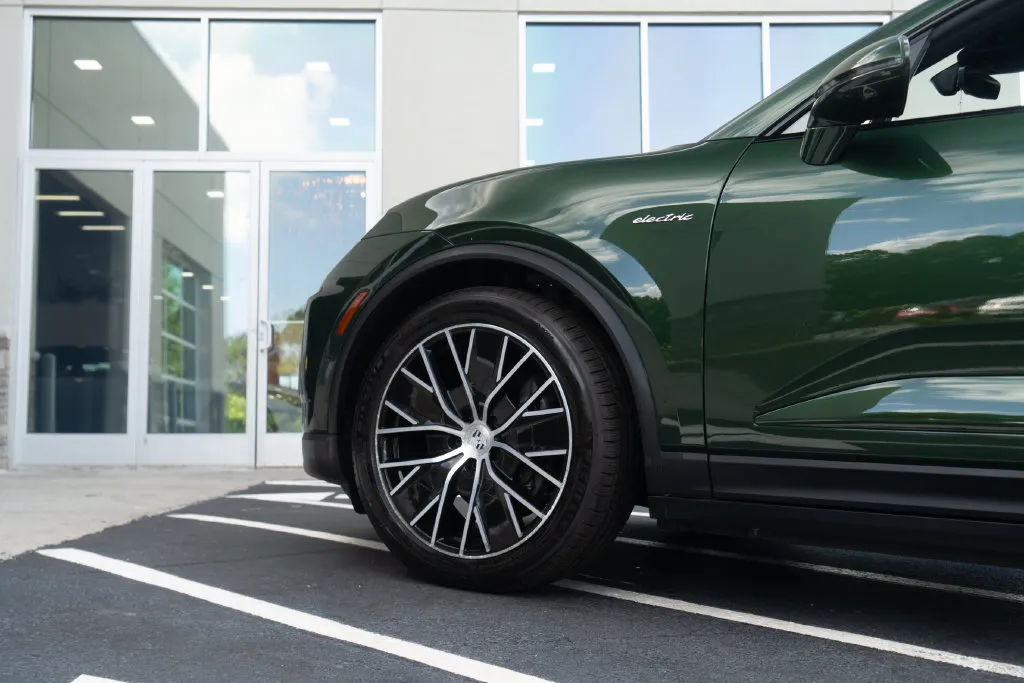 Porsche Macan photo 20